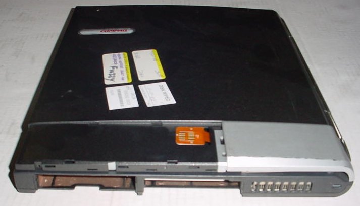 compaq evo n800c. Is: HP Compaq N800c: with